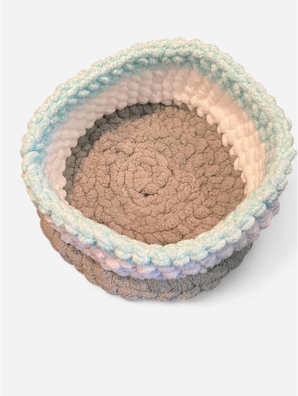 Hand knit cozy chunky pet bed in Sage Green, White, & Light Blue Trim up to 15lb